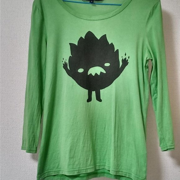 T-shirt - Picture 1 of 2